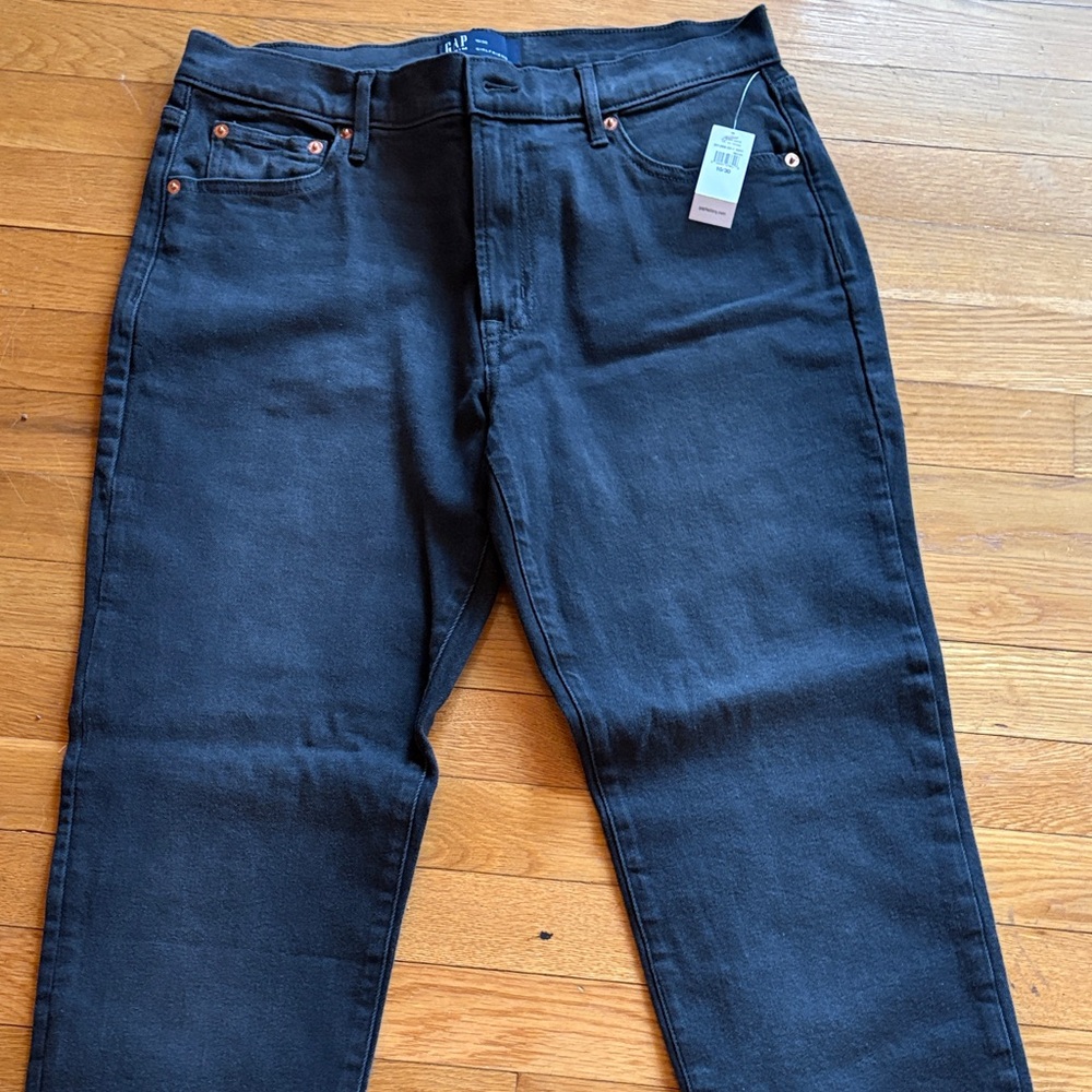 GAP Women's Black Straight Leg Jeans